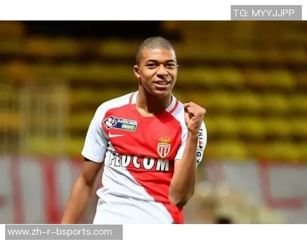 姆巴佩：从天才少年到世界足坛巨星的成长之路